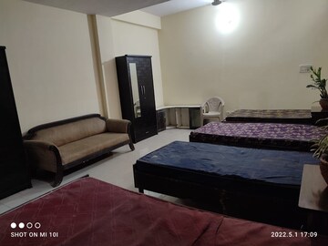Room in  Pg at Sector 71 – for Rent
