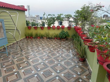 Parking in 6 BHK Independent House at Indira Nagar – for Sale