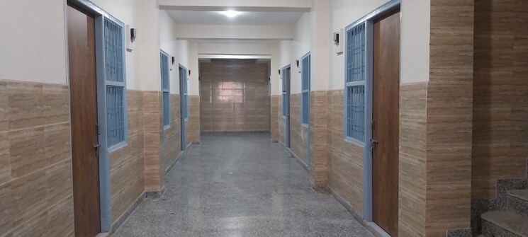 Room, sector 5 Pg For Boys & Girls In Sector 5 7574382