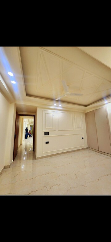 Room in 2 BHK Builder Floor at Chattarpur – for Sale