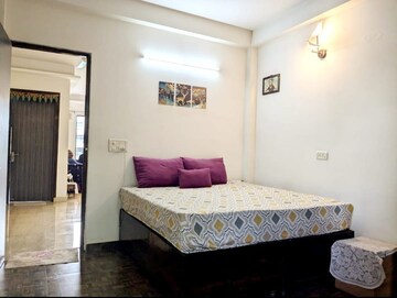 Bedroom in 3 BHK Builder Floor at Sushant Lok 3, Sector 57 – for Sale