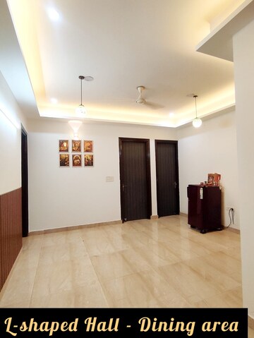 Bedroom in 3 BHK Builder Floor at Sushant Lok 3, Sector 57 – for Sale