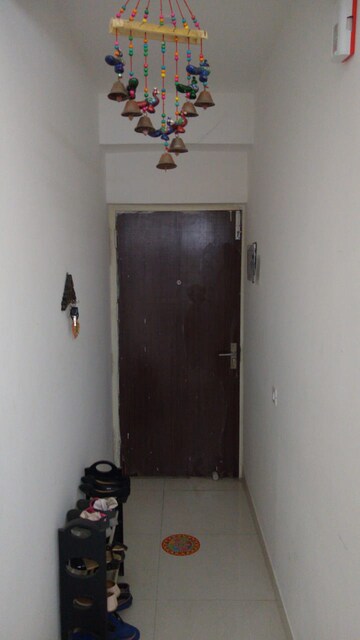 Furnished Amenities in 1 BHK Apartment at Signature Global Synera, Sector 81 – for Sale