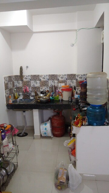 Furnished Amenities in 1 BHK Apartment at Signature Global Synera, Sector 81 – for Sale