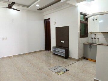 Room in 2 BHK Builder Floor at DMD Hometech Awas Yojna, Sector 73 – for Sale
