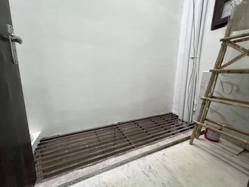 Staircase in 2 BHK Builder Floor at DMD Hometech Awas Yojna, Sector 73 – for Sale