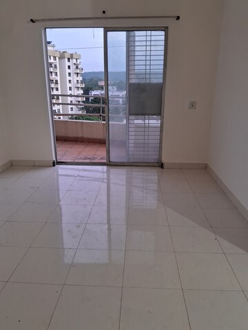 Room in 2 BHK Apartment at Kumar Priyadarshan, Pashan Sus Road – for Sale