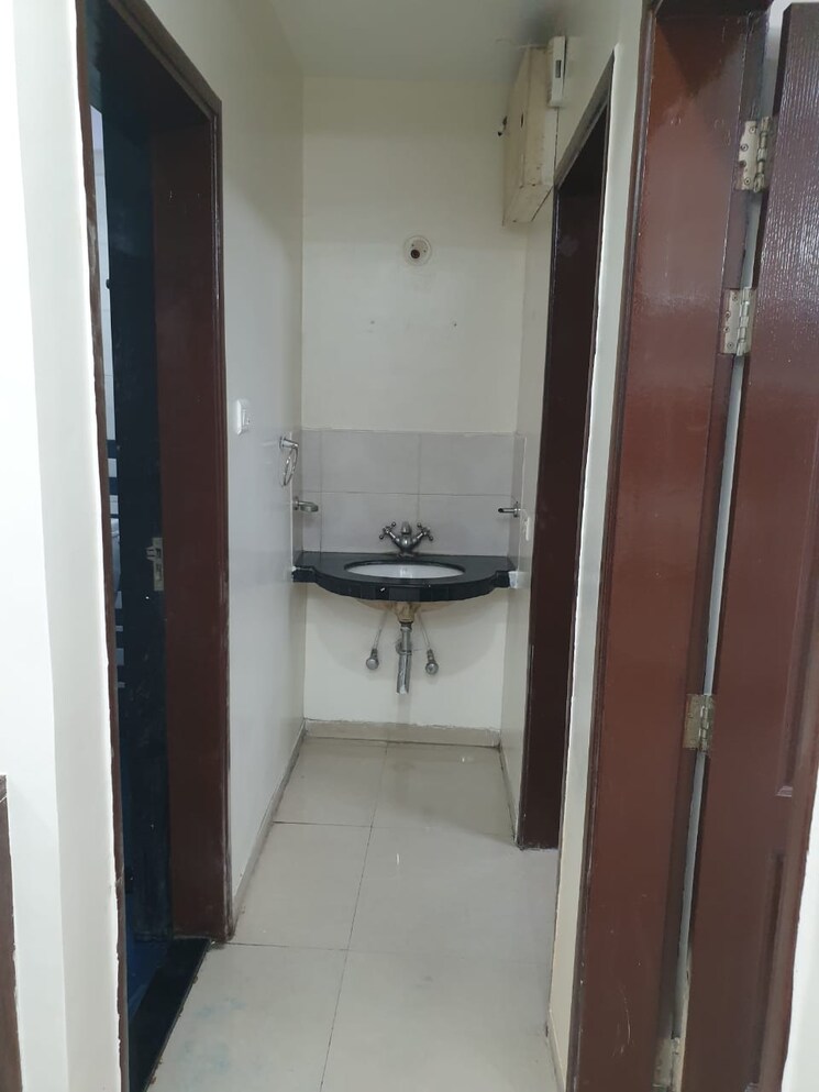Bathroom, nyati-environ 2 Bedroom 1350 Sq.Ft. Apartment In Tingre Nagar Pune 7574926