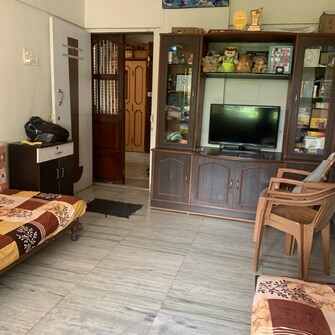 1 BHK Apartment For Rent in Hari Vijay Apartment Shimpoli Mumbai  7575114