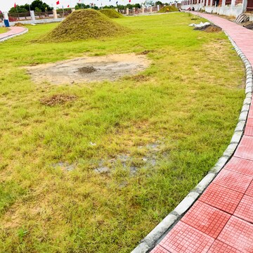  Plot – Garden View at Uttam Shyamashish Park, Prithvisinghpura At Naiwala - for Sale