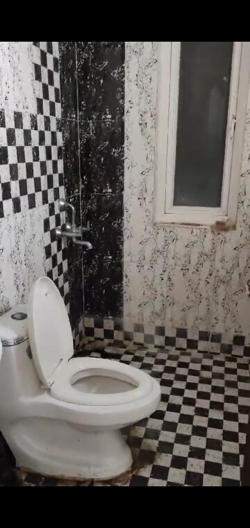 Bathroom in 3 BHK Apartment at Ansal Royal Heritage, Sector 70 – for Sale