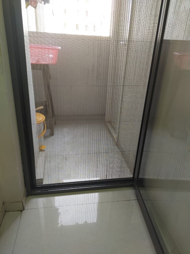 Balcony, satra-residency 4 Bedroom 3500 Sq.Ft. Apartment In Khar West Mumbai 7575451