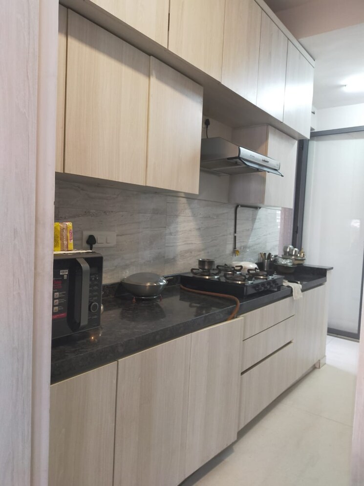 Kitchen, satra-residency 4 Bedroom 3500 Sq.Ft. Apartment In Khar West Mumbai 7575451