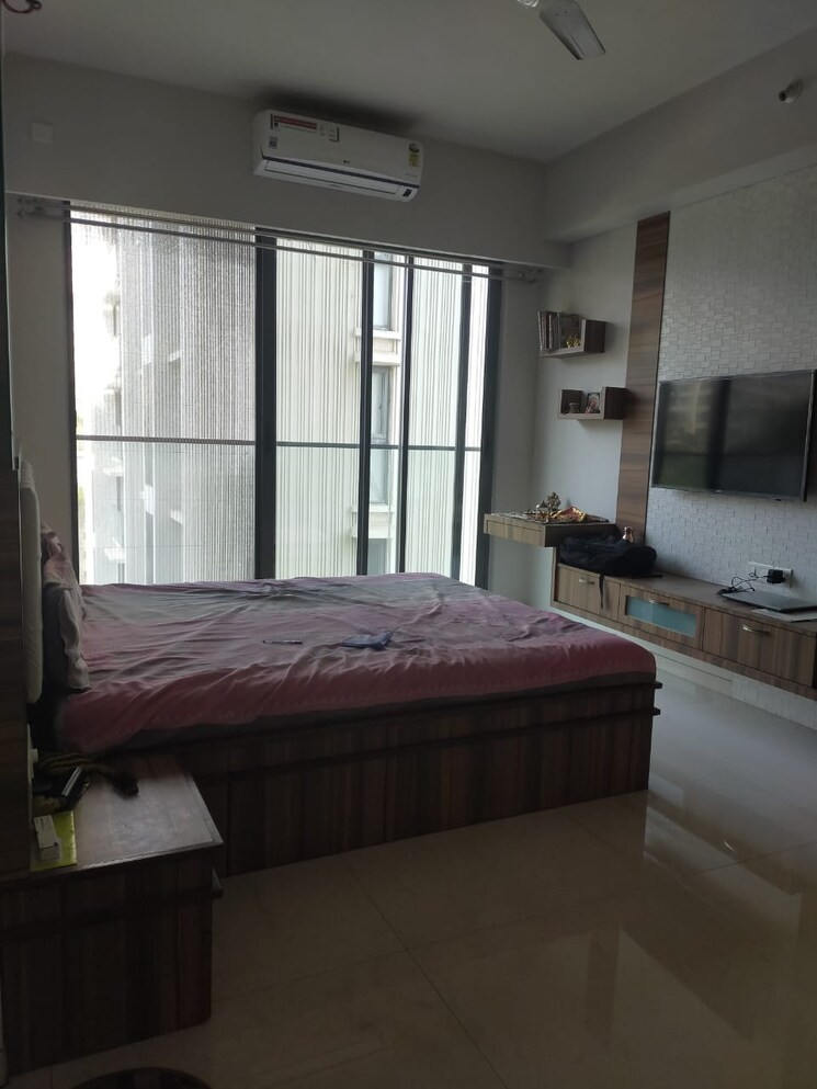 Bedroom, satra-residency 4 Bedroom 3500 Sq.Ft. Apartment In Khar West Mumbai 7575451
