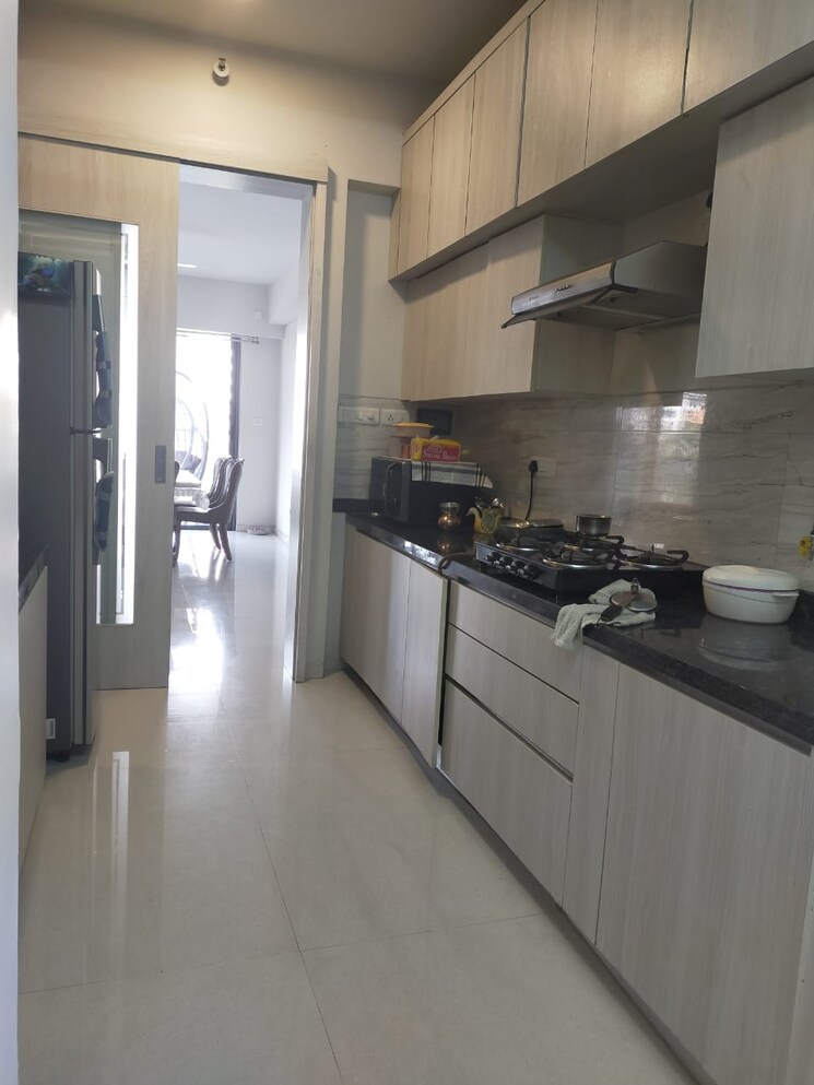 Kitchen, satra-residency 4 Bedroom 3500 Sq.Ft. Apartment In Khar West Mumbai 7575451