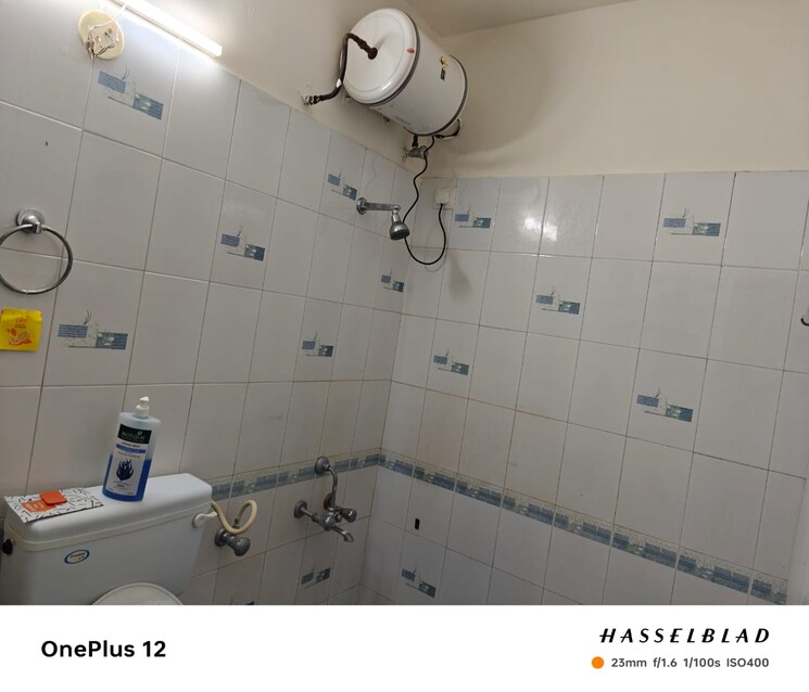 Bathroom, omega-residency 2 Bedroom 900 Sq.Ft. Apartment In Wakad Pune 7575645