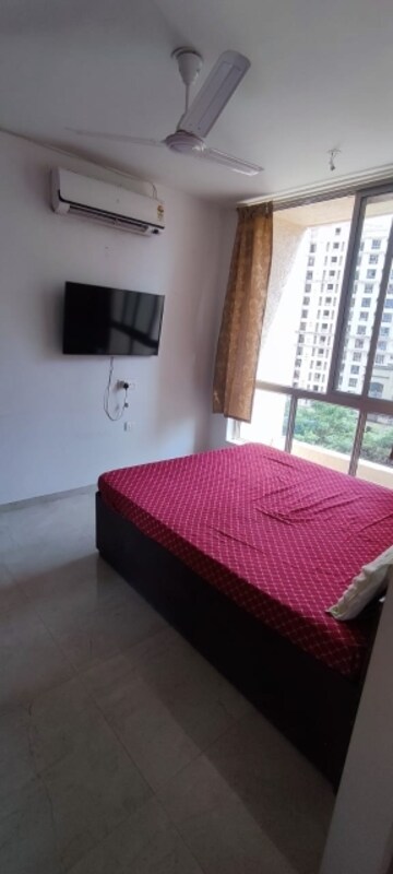 Bedroom in 2.5 BHK Apartment at Hiranandani Cardinal, Ghodbunder Road – for Sale