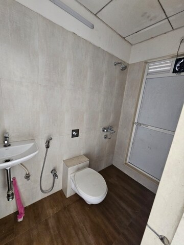 Bathroom in 2.5 BHK Apartment at Hiranandani Cardinal, Ghodbunder Road – for Sale