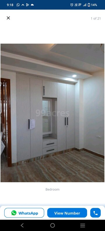 Building Lobby in 3 BHK Builder Floor at BPTP Parklands, Sector 76 – for Sale
