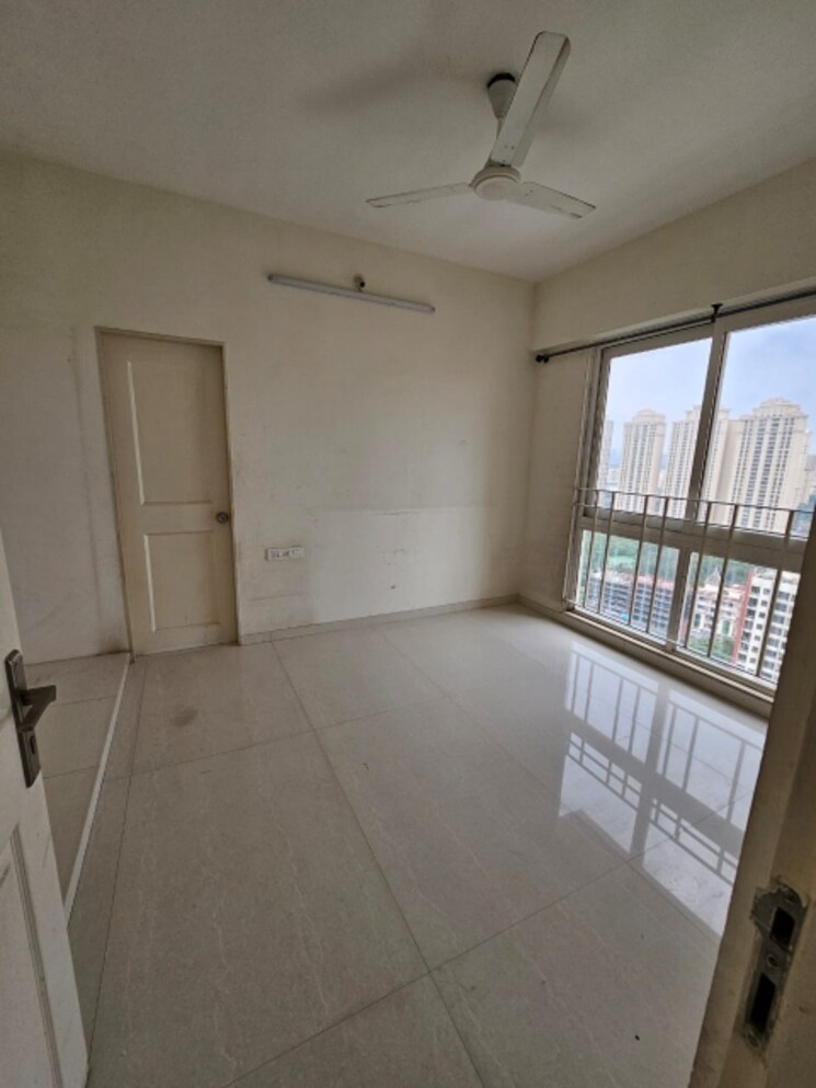 Room, hiranandani-eagleridge-wing-b 3 Bedroom 999 Sq.Ft. Apartment In Ghodbunder Road Thane 7575926