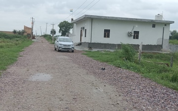 Plot For Sale in Neharpar