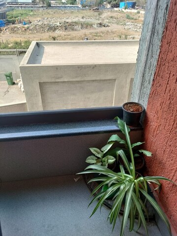 Furnished Amenities in 2.5 BHK Apartment at Magarpatta Nova, Mundhwa – for Sale