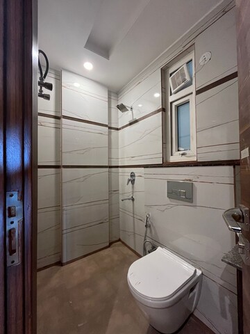 Bathroom in 3 BHK Builder Floor at Palm Residency Chhatarpur, Chattarpur – for Sale