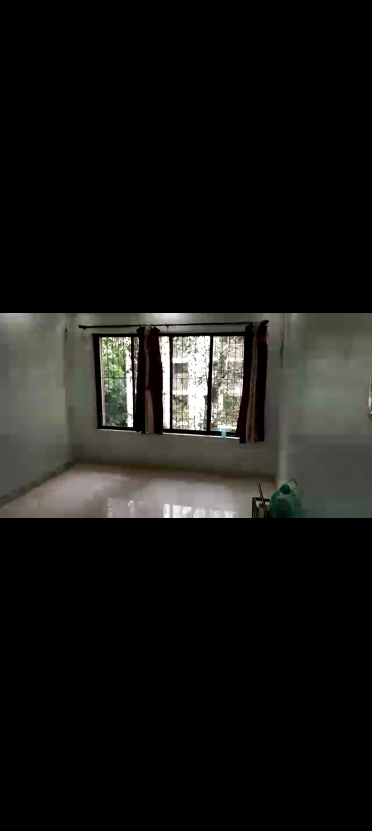 Room, lok-upvan-apartment-phase-2 2 Bedroom 650 Sq.Ft. Builder Floor In Vasant Vihar Thane 7576433