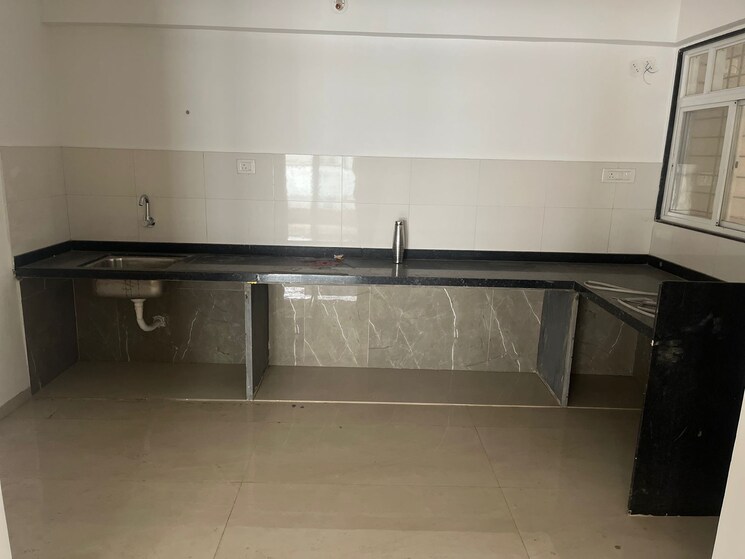 Kitchen, om-shankeshwaram-plaza 3 Bedroom 1450 Sq.Ft. Apartment In Kondhwa Budruk Pune 7576539