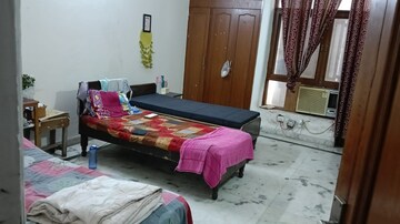 Pg For Girls in Sector 82 Noida  7576586