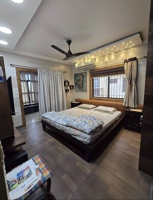 Master Bedroom in 4 BHK Penthouse at Green Valley CHS, Wanwadi – for Sale