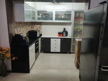 Kitchen in 4 BHK Villa at Science City – for Sale