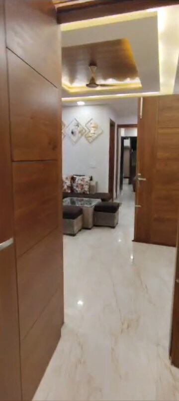 Bathroom in 3 BHK Builder Floor at Amolik Residency, Sector 86 – for Sale