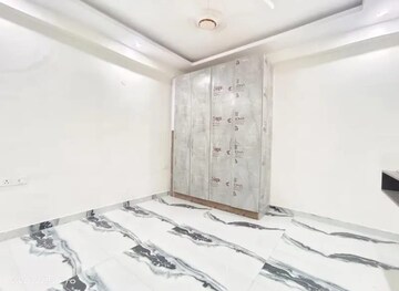 3 BHK Builder Floor For Sale in Saket
