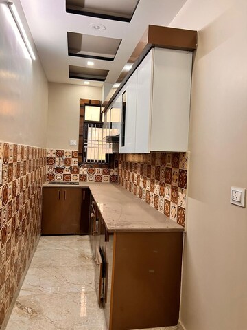 3 BHK Builder Floor For Sale in Dwarka Mor