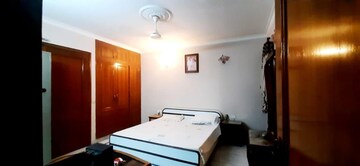 Bedroom in 3 BHK Builder Floor at Saket – for Sale