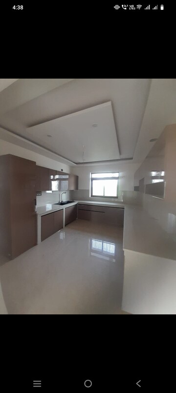 Kitchen in 3.5 BHK Builder Floor at Sector 85 – for Sale
