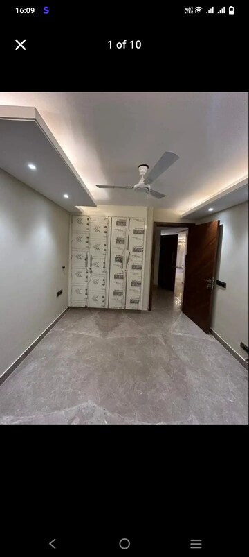 Master Bedroom in 3 BHK Builder Floor at Saket – for Sale