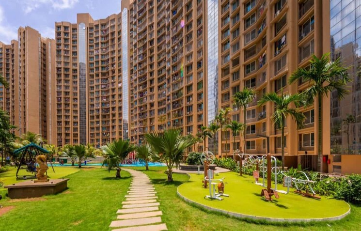 Garden, gurukrupa-marina-enclave 2 Bedroom 618 Sq.Ft. Apartment In Malad West Mumbai 7577818
