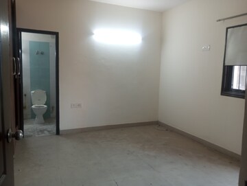 Room in 3 BHK Apartment at RPS Savana, Sector 88 – for Sale