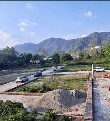  Plot For Sale in Sahastradhara Road