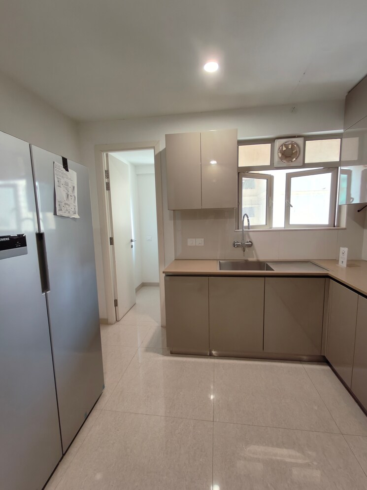 Kitchen, hiranandani-estate 3 Bedroom 1445 Sq.Ft. Apartment In Ghodbunder Road Thane 7578174