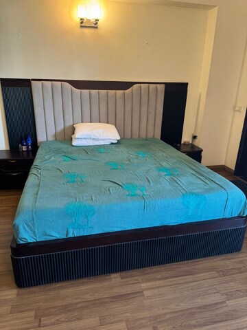 Bedroom in 4 BHK Apartment at Alaknanda – for Sale