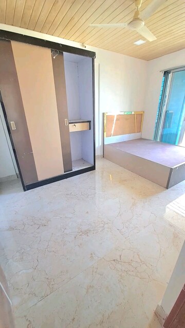 Room in 1 BHK Apartment at Global Tower, Nalasopara West – for Sale