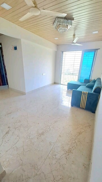 Room in 1 BHK Apartment at Global Tower, Nalasopara West – for Sale
