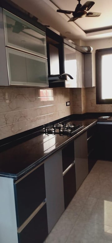 Kitchen in 2.5 BHK Builder Floor at Paschim Vihar – for Sale