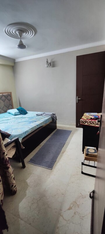 Bedroom in 4 BHK Builder Floor at Sector 37 – for Sale