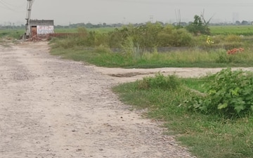 Plot For Sale in Neharpar Phase 1