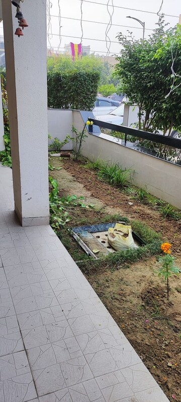 Balcony in 3 BHK Builder Floor at BPTP Park 81, Sector 81 – for Sale