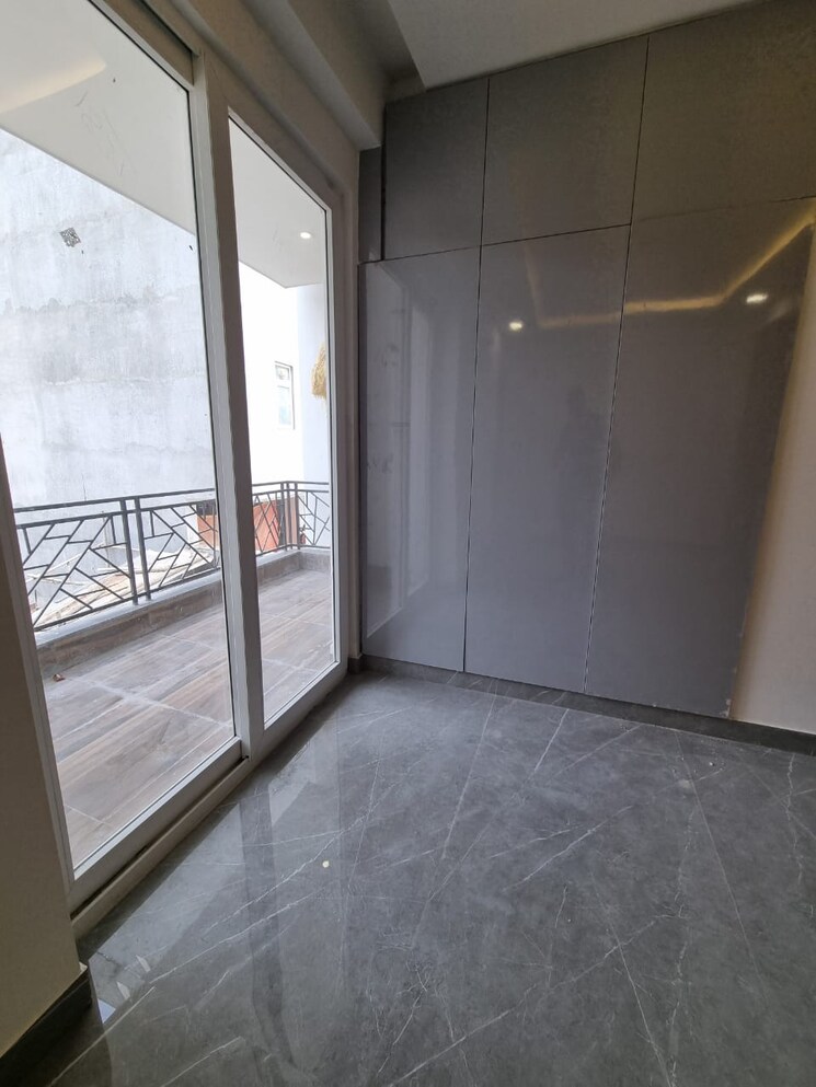 Room, ardee-city 3 Bedroom 204 Sq.Yd. Builder Floor In Sector 52 Gurgaon 7578715